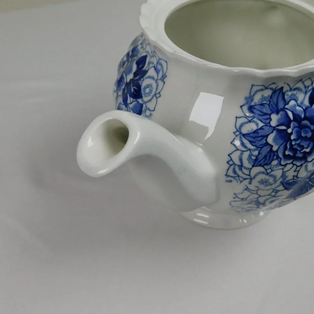 Johnson Brothers Lotus Blue Fine China Floral Swirl Rim Teapot Lid Vintage 1979 - Picture 8 of 12